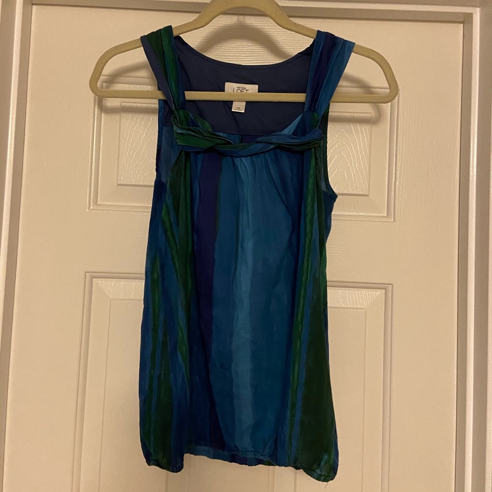 Ann Taylor LOFT top!!
